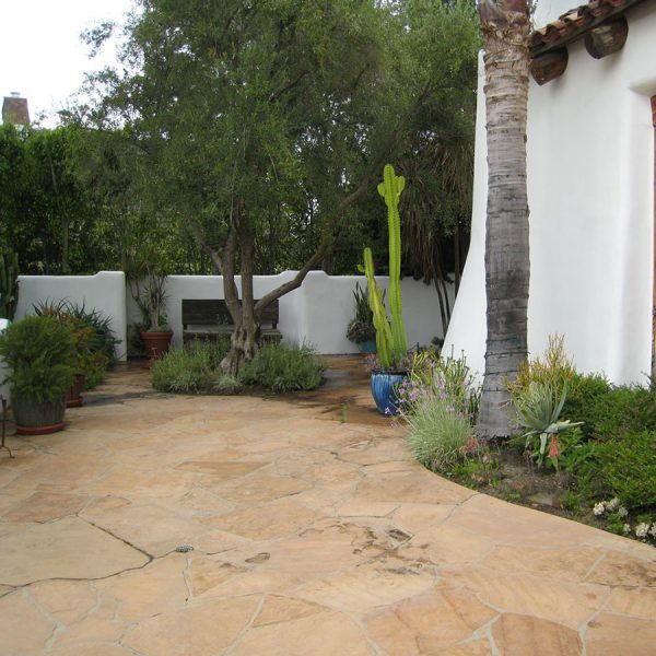 Coto de Caza courtyard